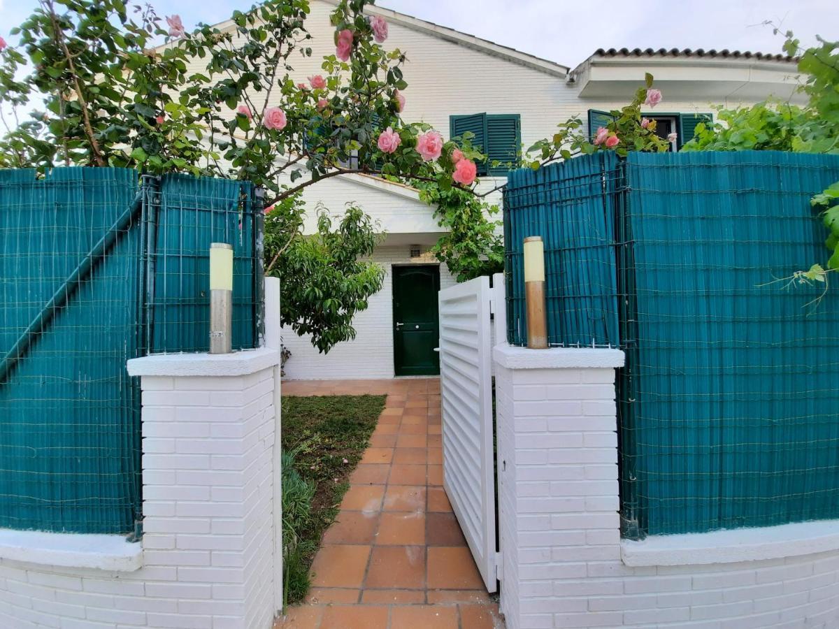 Cosy House With Garden Infront Of The Sea Apartment Creixell Exterior photo