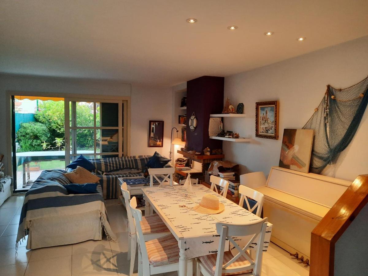 Cosy House With Garden Infront Of The Sea Apartment Creixell Exterior photo